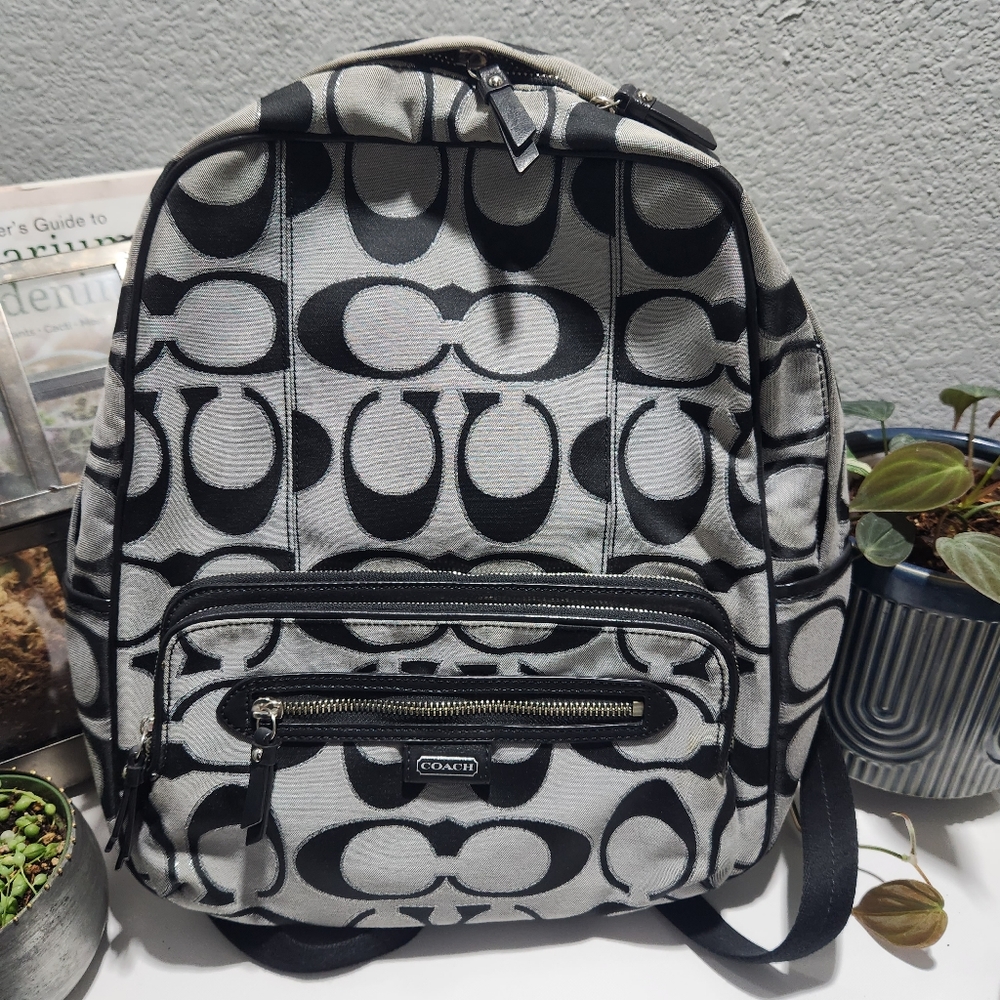 Coach Signature Poppy Backpack